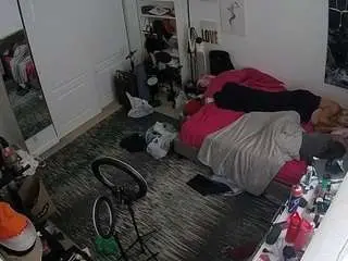 Camsoda Sex Cam of voyeurcam-hornyhostel-02