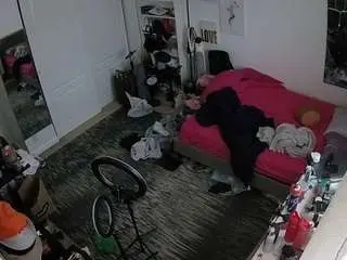 Camsoda Nude Webcam of voyeurcam-hornyhostel-02