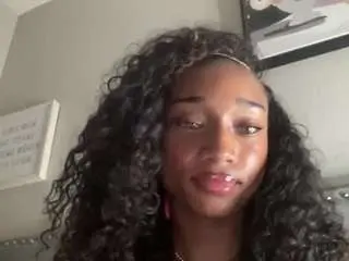 Camsoda Adult Webcams of itsbombshellbarbie