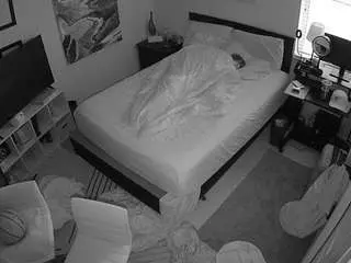 Camsoda Sex Cam of voyeurcam-hornyhostel-01