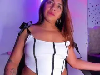 Camsoda Nude Webcam of irene-andrade