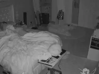 Camsoda Private Sex Chat of voyeurcam-house-charleys-room