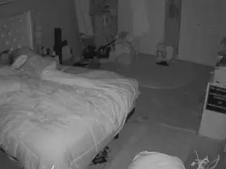 Camsoda Nude Webcam of voyeurcam-house-charleys-room