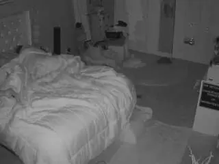 Camsoda Private Sex Chat of voyeurcam-house-charleys-room