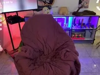 Camsoda Free Porn Cam of alesyahampton
