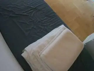 Camsoda Private Sex Chat of voyeurcam-julmodels-greybed-2