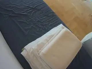 Camsoda Private Sex Chat of voyeurcam-julmodels-greybed-2