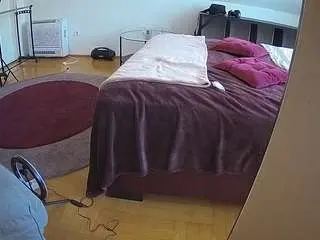 Camsoda Live Sex Cam of voyeurcam-julmodels-whitebed-6