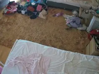 Camsoda Adult Webcam of voyeurcam-julmodels-whitebed-5