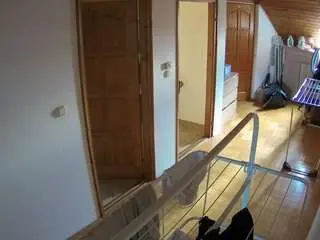 Camsoda Live Sex of voyeurcam-julmodels-hall-2nd