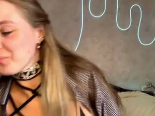 Camsoda Private Sex Chat of lakshmischmidt