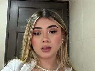 Camsoda Private Sex Chat of little-natt