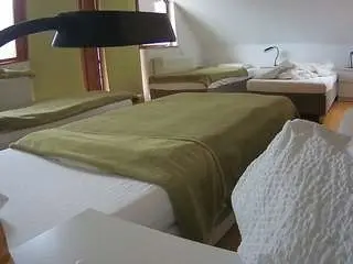 Camsoda Best live sex cam show of voyeurcam-julmodels-bed-2
