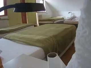Camsoda Best Webcam of voyeurcam-julmodels-bed-2