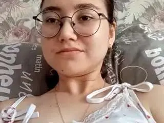 Camsoda Adult Video Chat of astridvermilyea