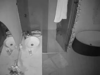 Camsoda Nude Webcam of voyeurcam-casa-salsa-bathroom-6