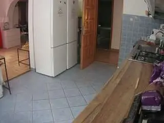 Camsoda Adult Webcams of voyeurcam-julmodels-kitchen