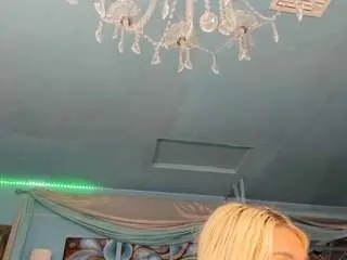 Camsoda Nude Webcam of adrianna777