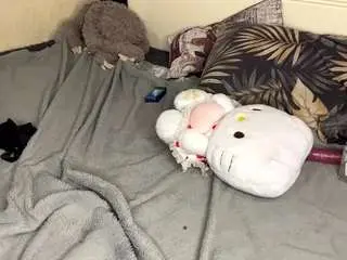 Camsoda Sex Cam of lilsilvianhm