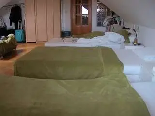 Camsoda Best Webcam of voyeurcam-julmodels-bed-3
