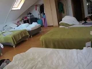 Camsoda Live Porn of voyeurcam-julmodels-bed-3