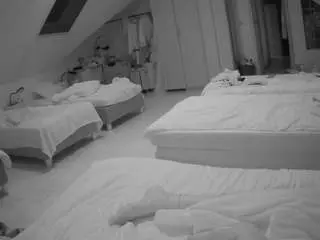 Camsoda Free Live Porn of voyeurcam-julmodels-bed-3