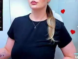 Camsoda Free Porn Cam of evelynerosse