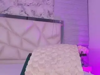 Camsoda Watch Live Sex Cams of kenda-ll