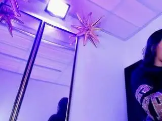 Camsoda Free Live Porn of vanelin18