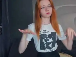 Camsoda Free Live Porn of loriurie