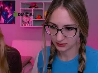 Camsoda Free Porn Cam of so-hot-rosalie