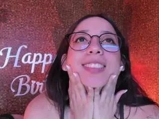 Camsoda Free Live Porn of sweet-glen