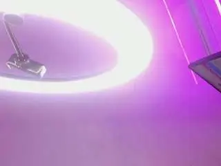 Camsoda Sex Chat of violeta-olsen