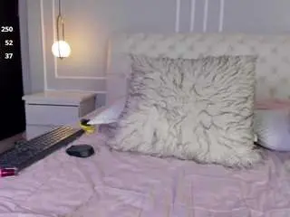 Camsoda Free Porn Cam of violeta-olsen