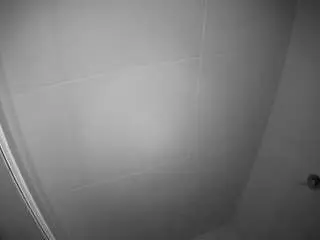 Camsoda Nude Webcam of voyeurcam-casa-salsa-bathroom-8