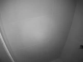 Camsoda Private Sex Chat of voyeurcam-casa-salsa-bathroom-8