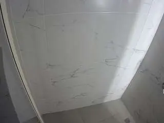Camsoda Sex Chat of voyeurcam-casa-salsa-bathroom-8
