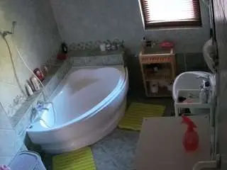Camsoda Best live sex cam show of voyeurcam-julmodels-bath-1st-2