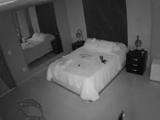 Camsoda Live Sex of voyeurcam-casa-salsa-bedroom-4