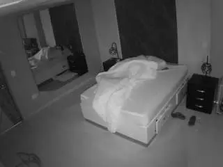 Camsoda Free Porn Cam of voyeurcam-casa-salsa-bedroom-4