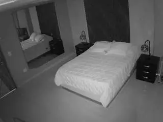 Camsoda Free Live Porn of voyeurcam-casa-salsa-bedroom-4