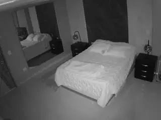 Camsoda Free Porn Cam of voyeurcam-casa-salsa-bedroom-4