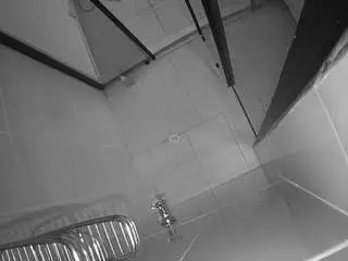 Camsoda Free Porn Cam of voyeurcam-jb-shower-2
