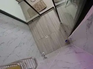 Camsoda Adult Webcams of voyeurcam-jb-shower-2