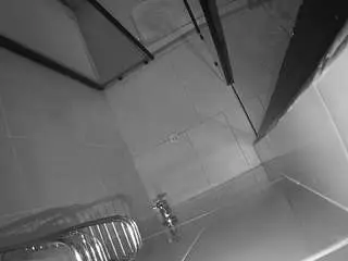 Camsoda Sex Cam of voyeurcam-jb-shower-2