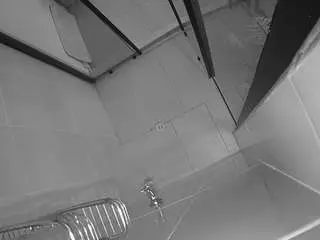 Camsoda Nude Webcam of voyeurcam-jb-shower-2