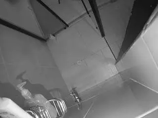 Camsoda Private Sex Chat of voyeurcam-jb-shower-2