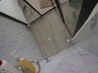 Camsoda Free Porn Cam of voyeurcam-jb-shower-2