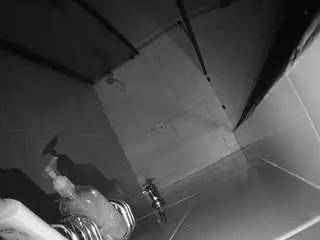 Camsoda Adult Webcam of voyeurcam-jb-shower-2
