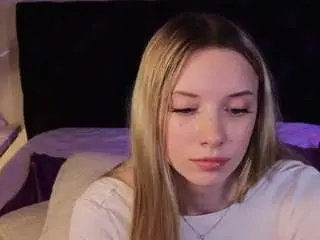 Camsoda Adult Webcam of katt-yy